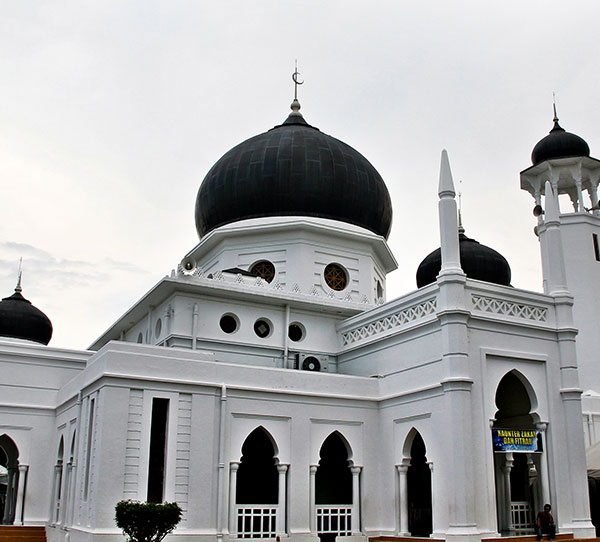Masjid Alwi