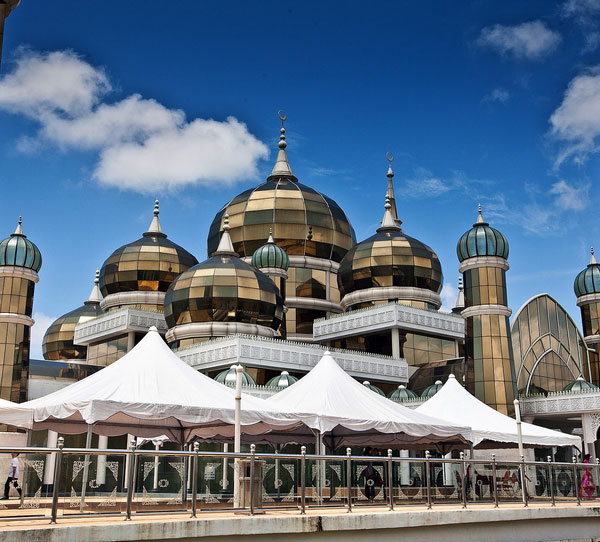 Masjid Kristal (Crystal Mosque)