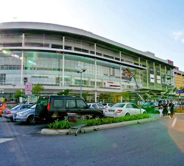 AEON Bukit Tinggi Shopping Centre