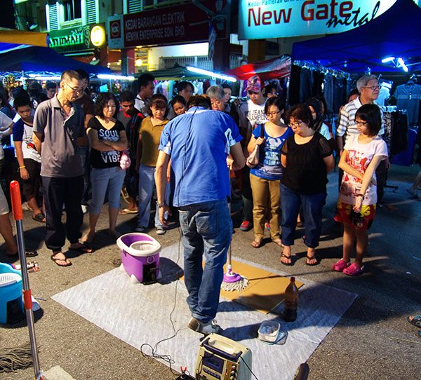 Pasar Malam Setia Alam